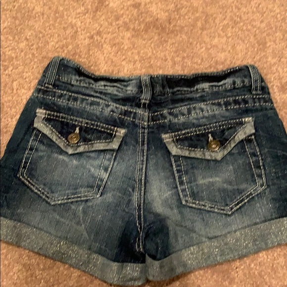 Junior jean shorts - Picture 2 of 4